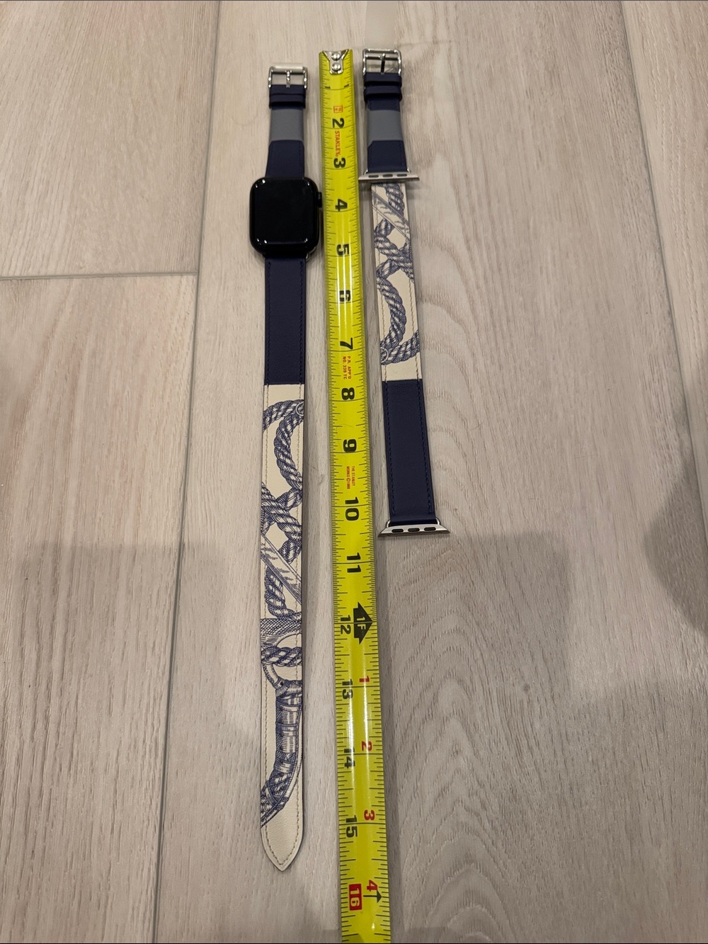 Apple Hermes Navy & Cream Patterned Leather Watch Band for Men